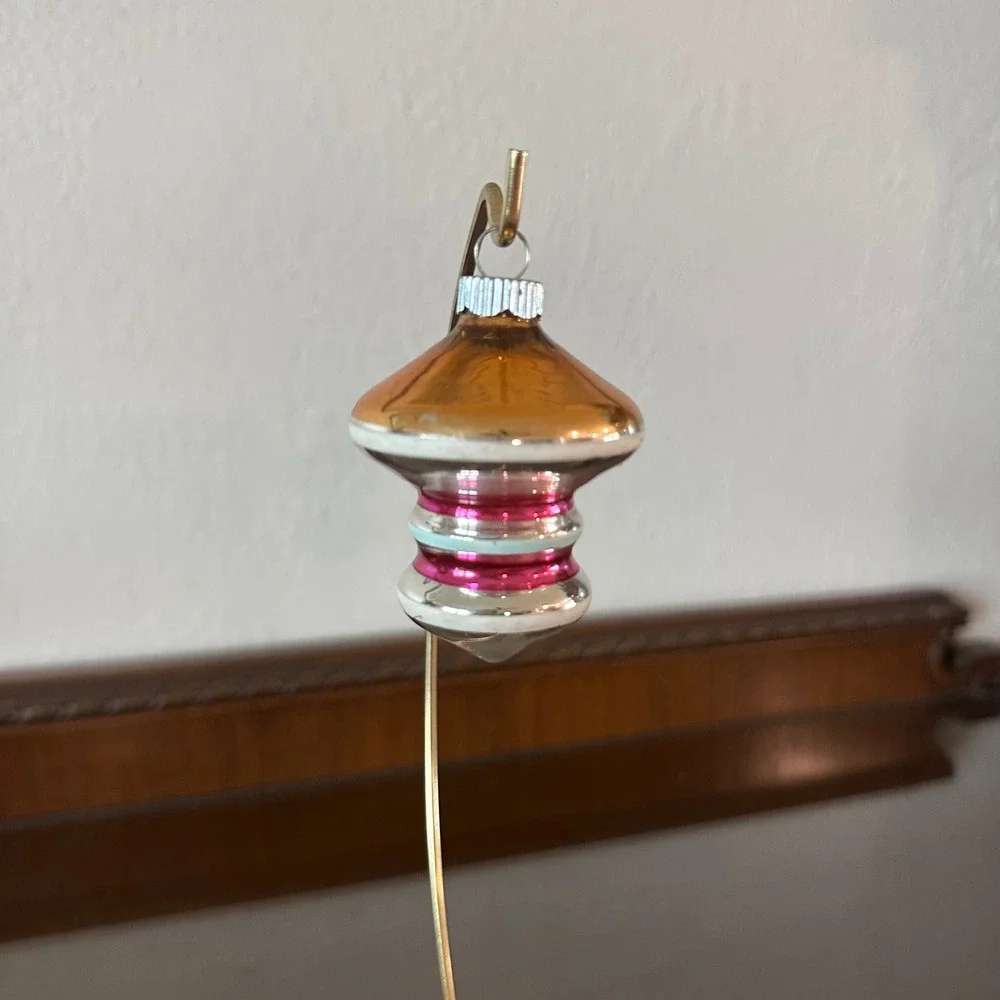 Vintage Shiny Brite Glass Christmas Ornament Striped Top Shape Orange Pink‎